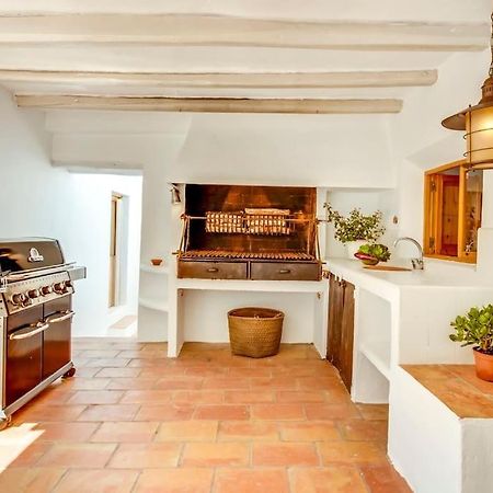 Santa Gertrudis  Casa Rosada - Gorgeous Family Finca Near Santa Gertrudis 빌라 외부 사진